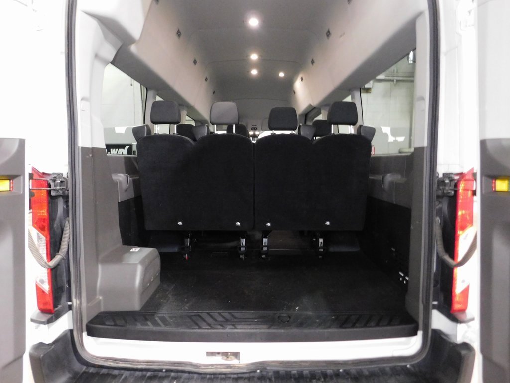 Used 2023 Ford Transit 350 XLT image 56