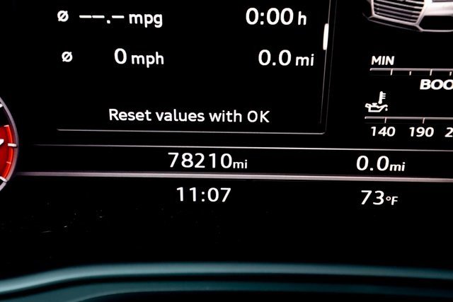 Used 2018 Audi SQ5 Prestige w/ Prestige Package image 5