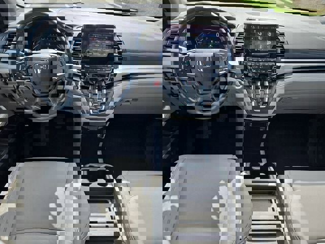 Used 2024 Honda Odyssey EX-L image 17