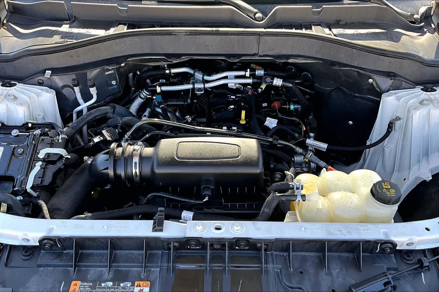 Used 2021 Ford Explorer XLT RWD image 30