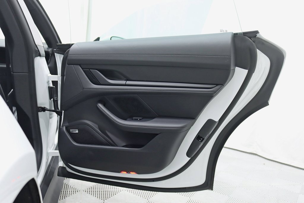 Used 2024 Porsche Taycan 4S image 44