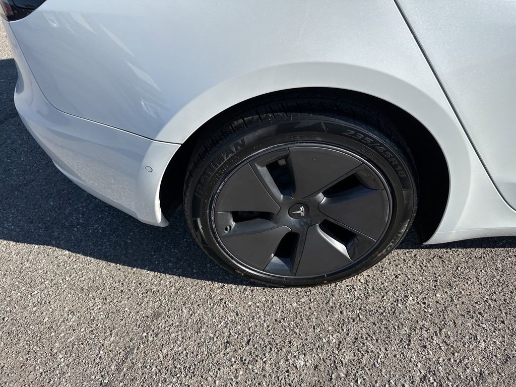 Used 2021 Tesla Model 3 Long Range image 11