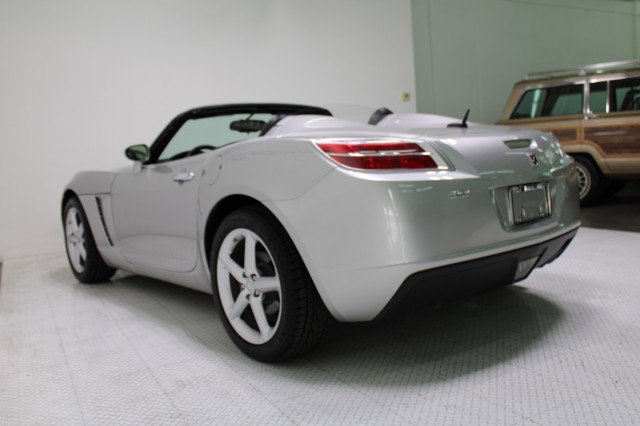 Used 2008 Saturn Sky w/ Premium Trim Package image 3