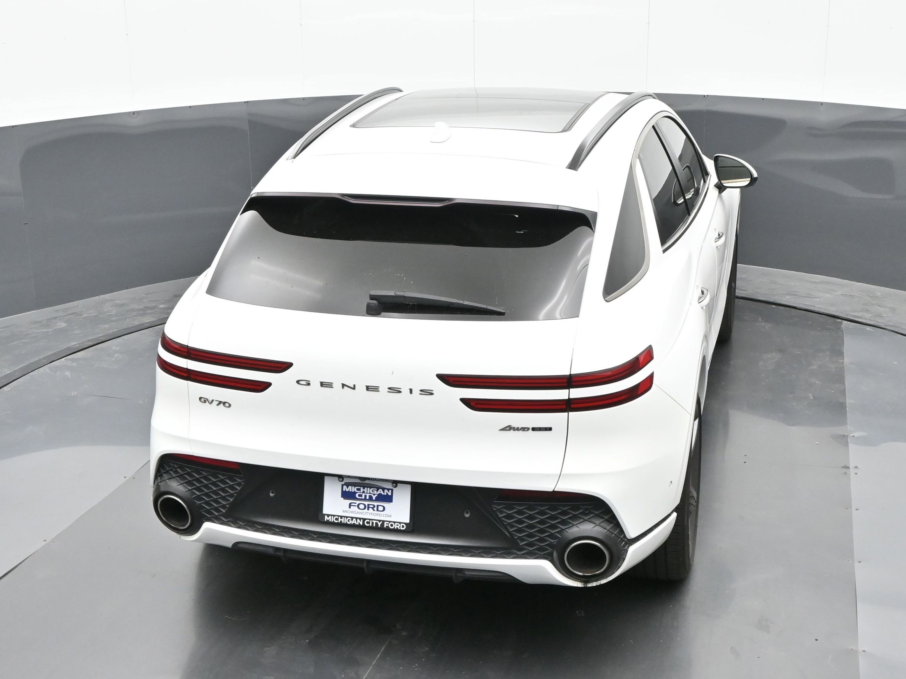 Used 2022 Genesis GV70 3.5T Sport w/ Sport Prestige Package image 36