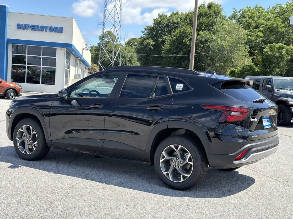 New 2026 Chevrolet Trax LT w/ LT Convenience Package FWD image 19