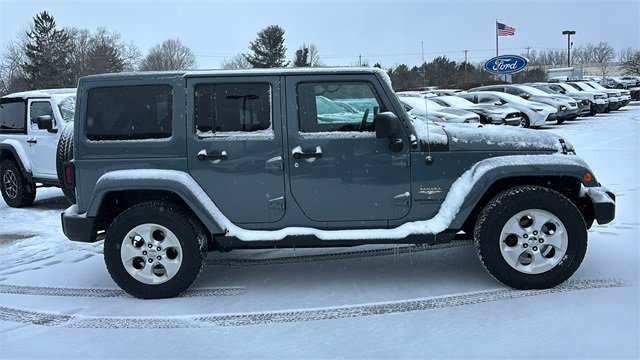 Used 2014 Jeep Wrangler Unlimited Sahara w/ Connectivity Group image 23
