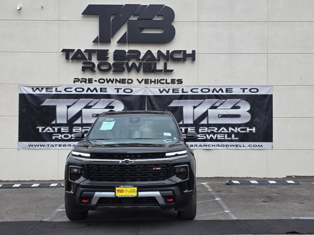 Used 2025 Chevrolet Traverse Z71 AWD/4WD image 3