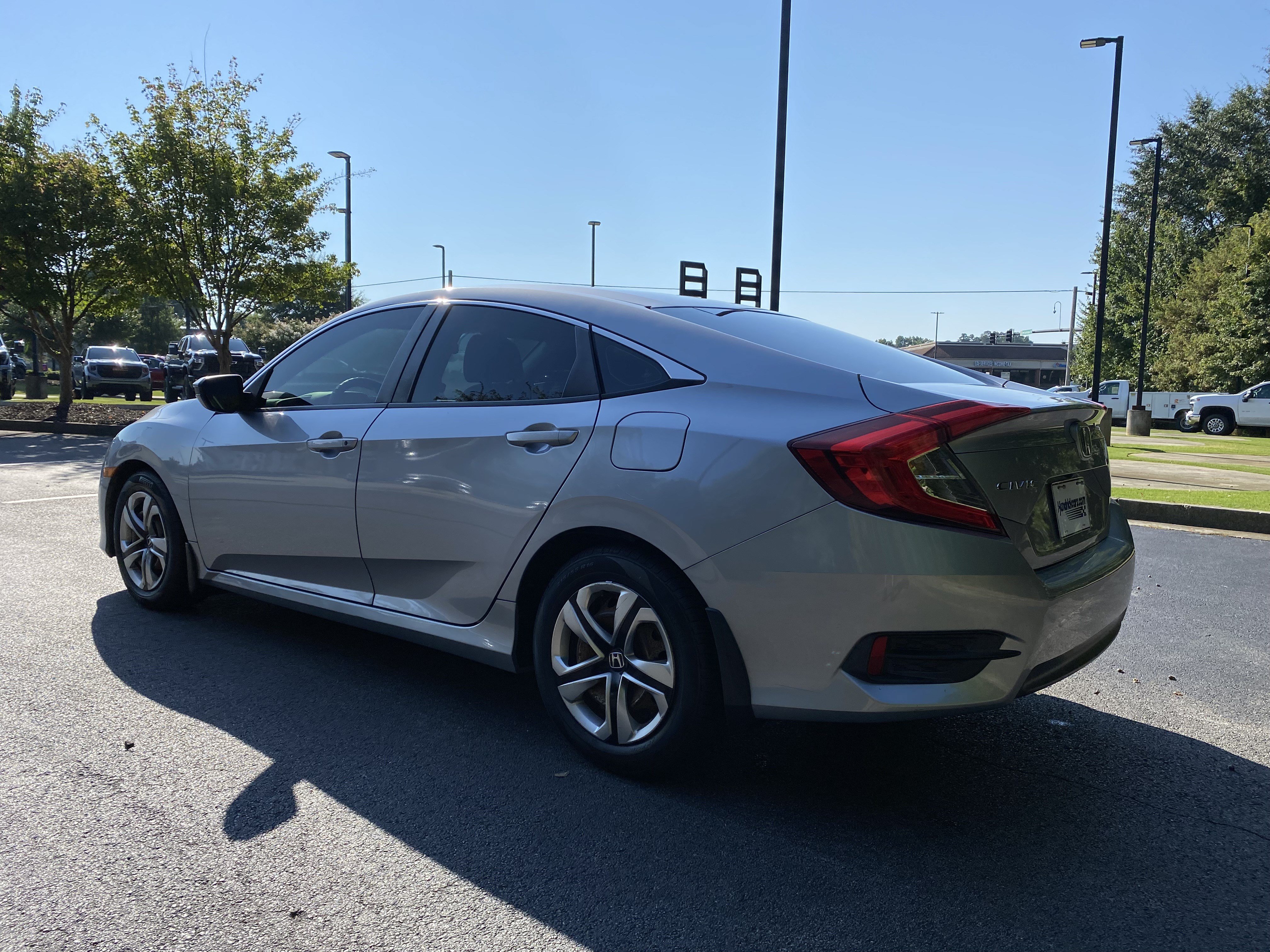 Used 2018 Honda Civic LX image 7