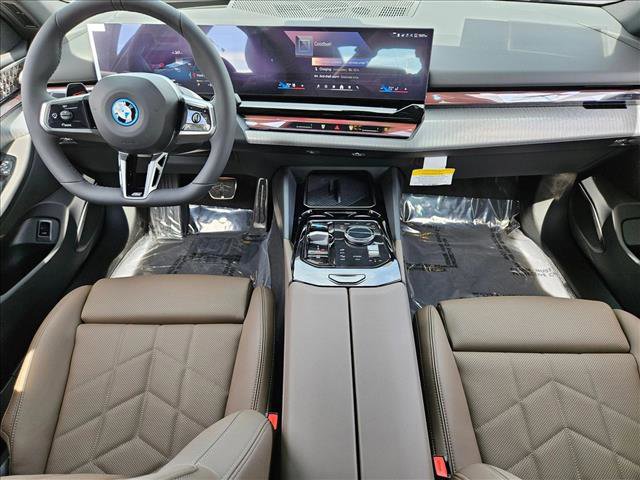 New 2026 BMW i5 eDrive40 w/ M Sport Package RWD image 15