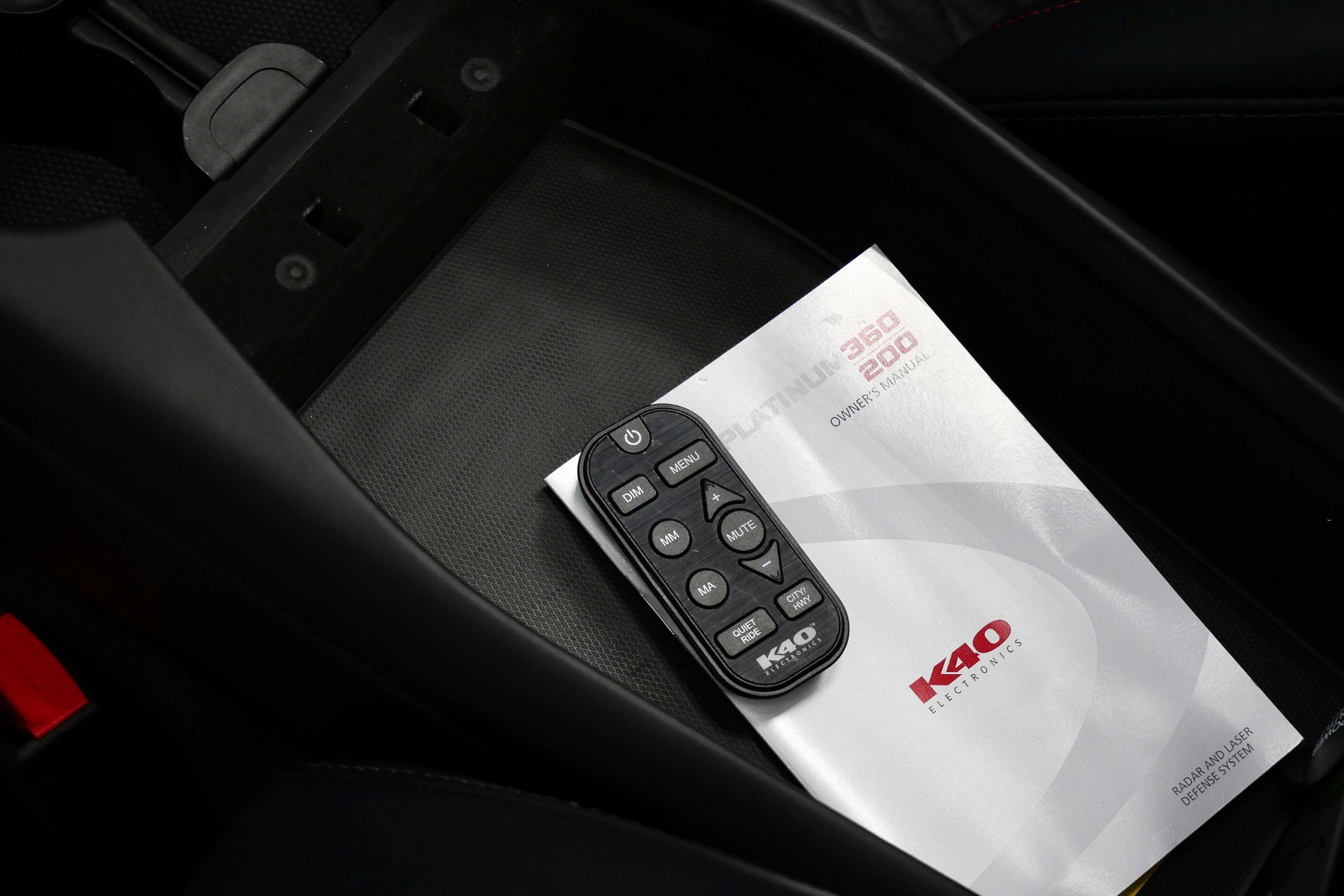 Used 2025 Aston Martin DB12 Convertible RWD image 36
