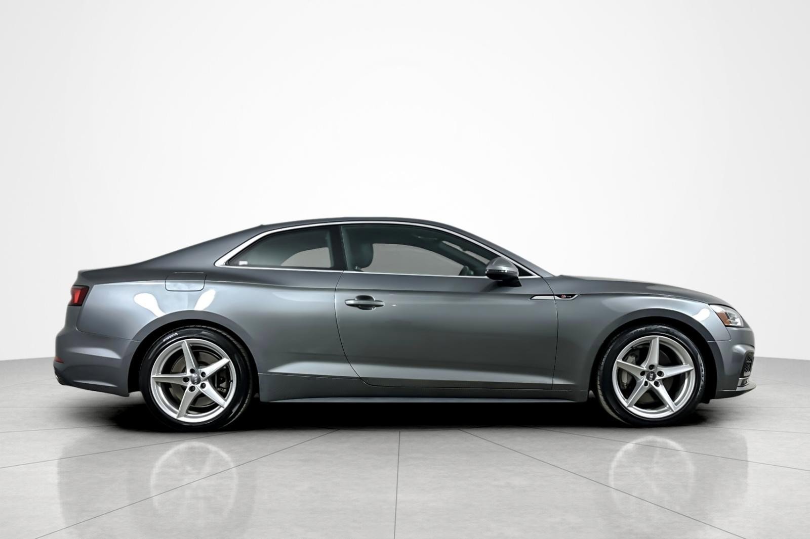 Used 2018 Audi A5 2.0T Premium image 6