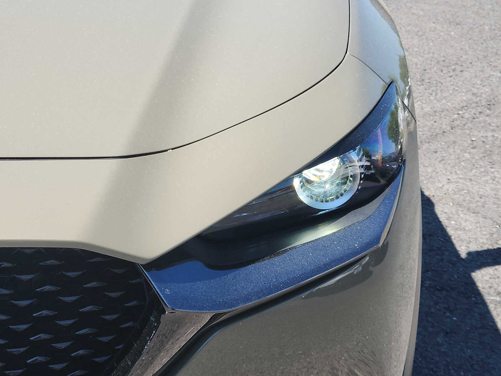 Used 2024 MAZDA CX-30 Carbon AWD/4WD image 9