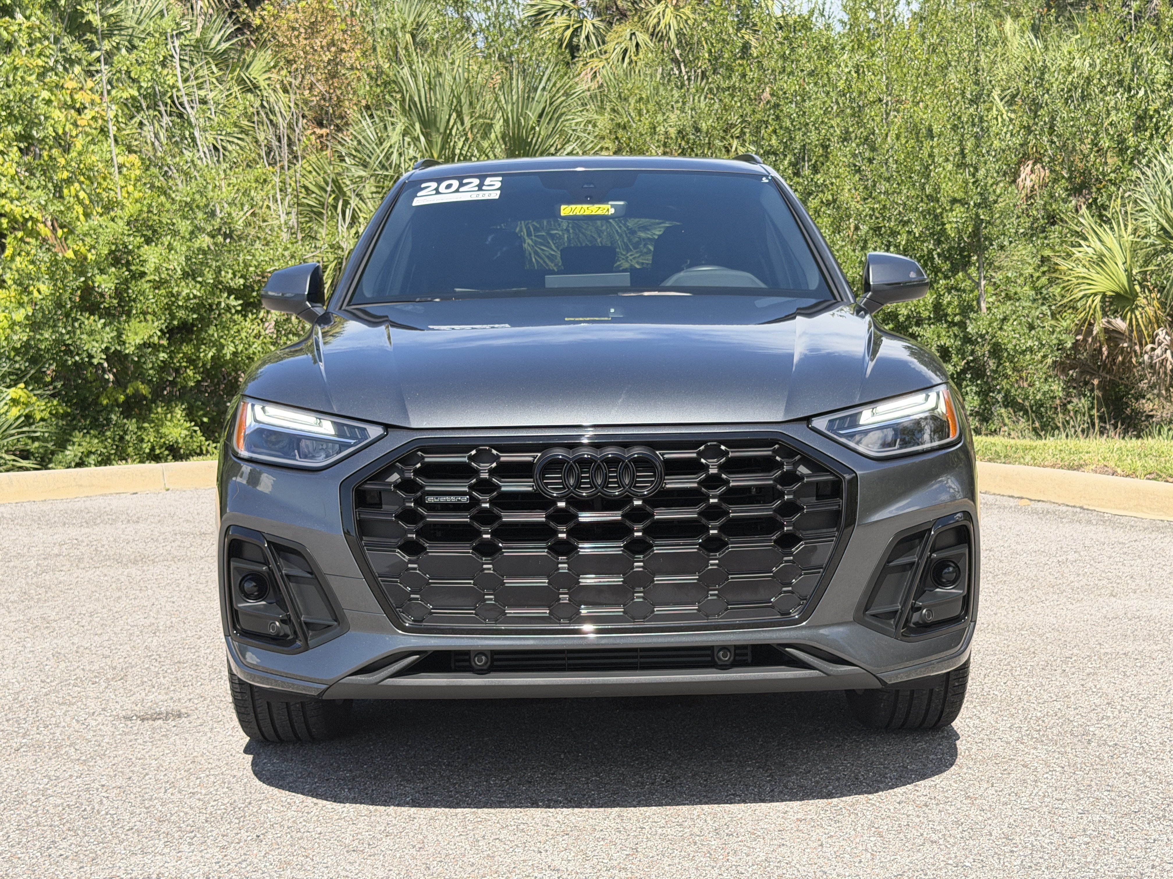 Certified 2025 Audi Q5 2.0T Premium w/ Convenience Plus Package AWD/4WD image 8