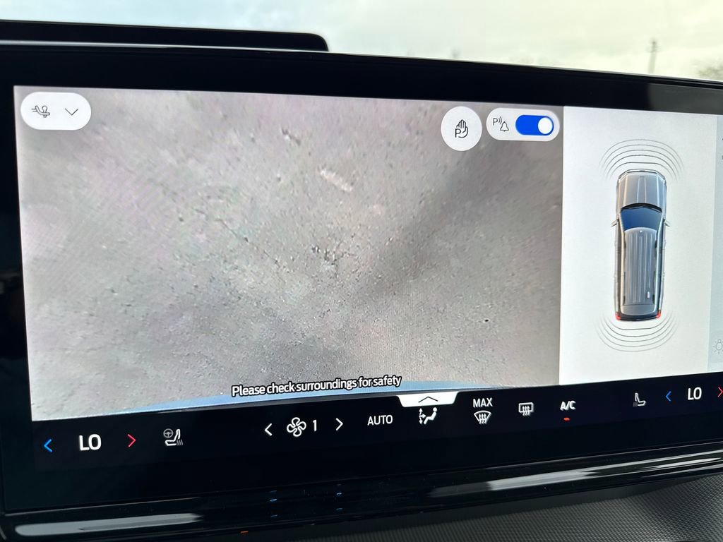 New 2026 Ford Expedition Max Active image 25