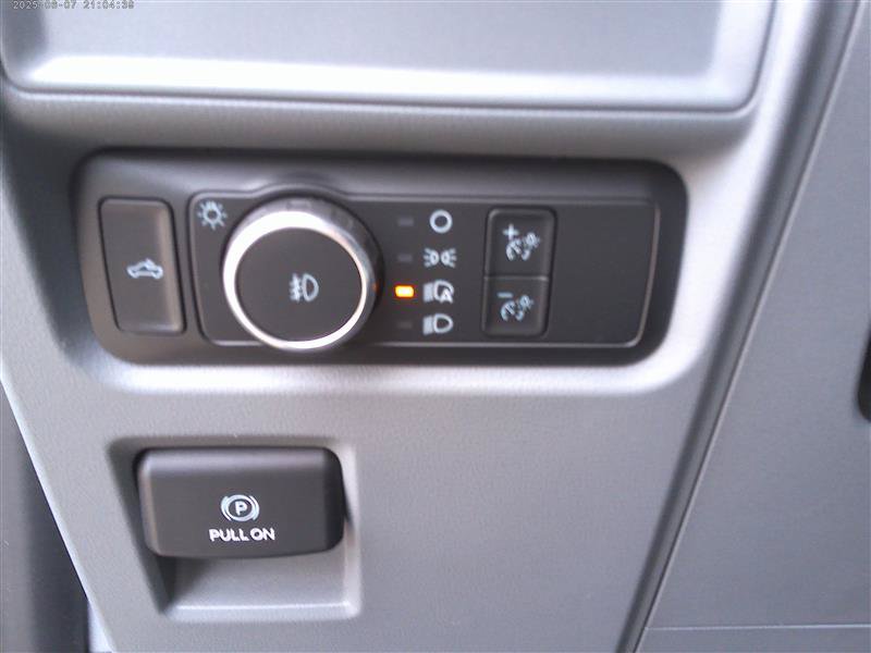 Used 2022 Ford F150 XLT AWD/4WD image 16