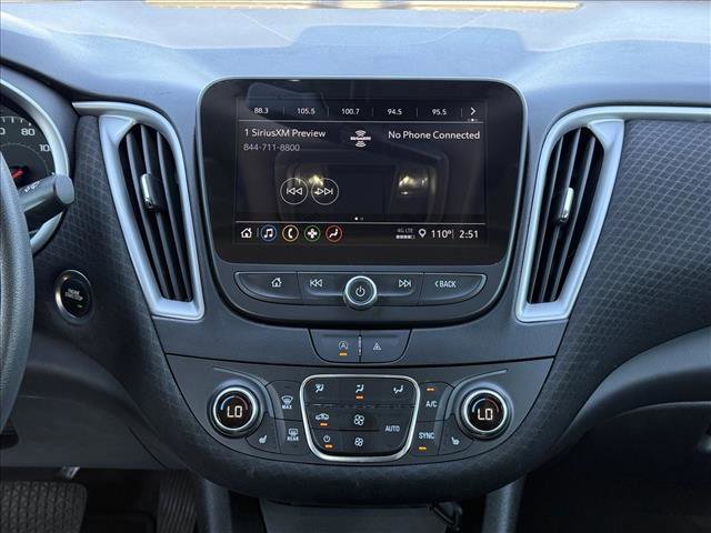 Used 2023 Chevrolet Malibu LT image 17