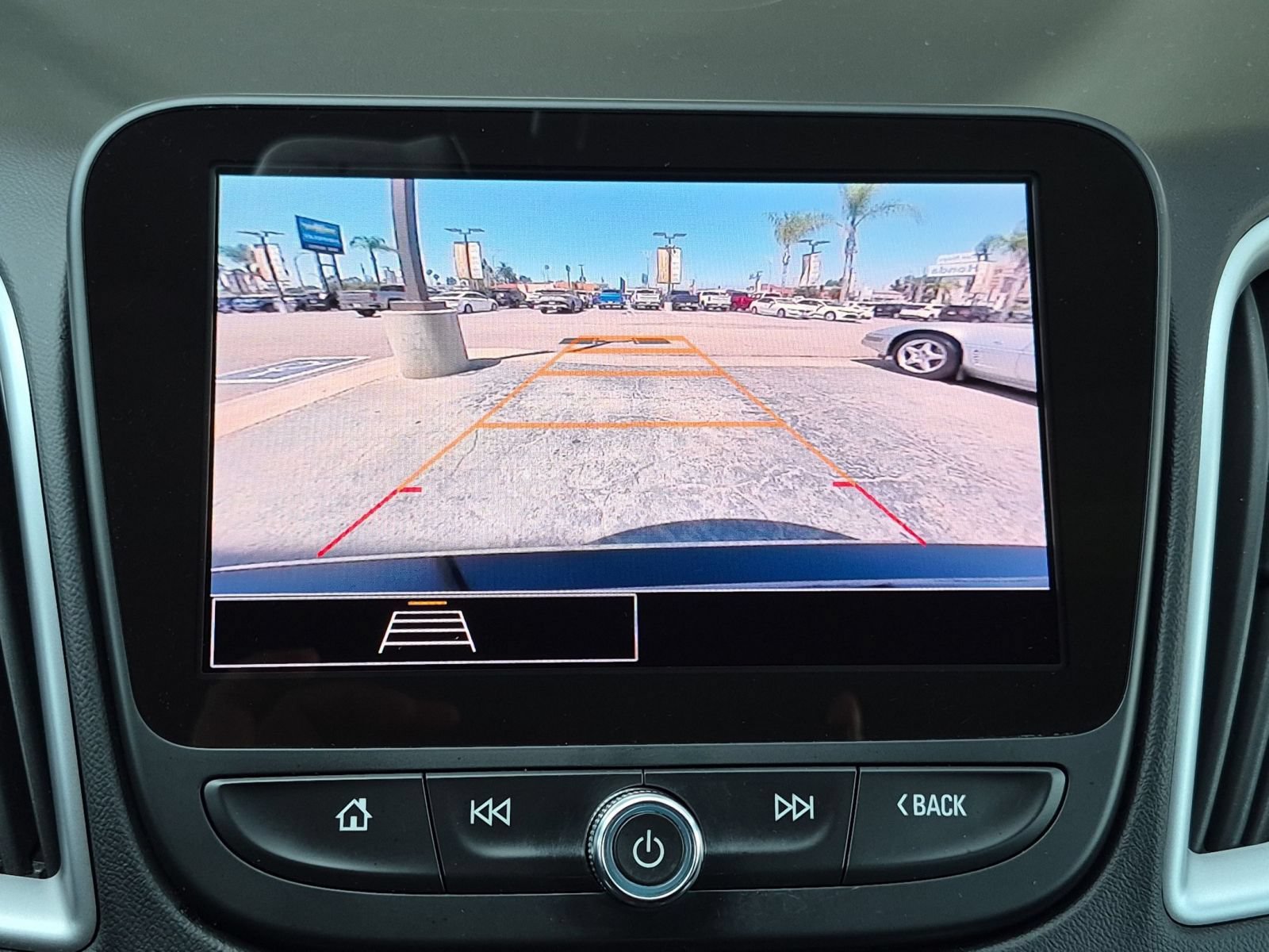 Used 2024 Chevrolet Malibu RS FWD image 19