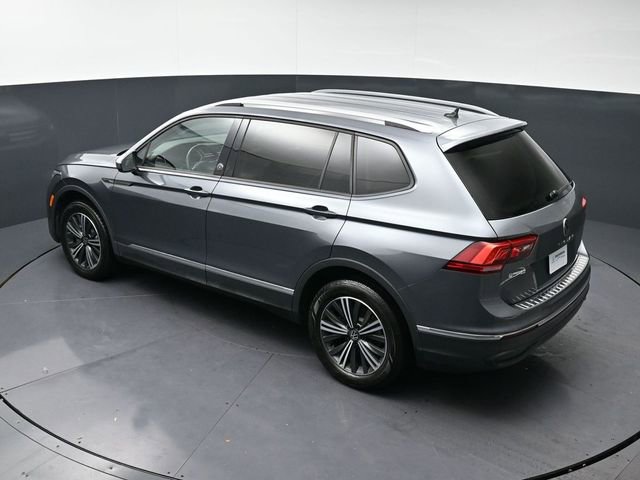 Used 2024 Volkswagen Tiguan Wolfsburg Edition image 33