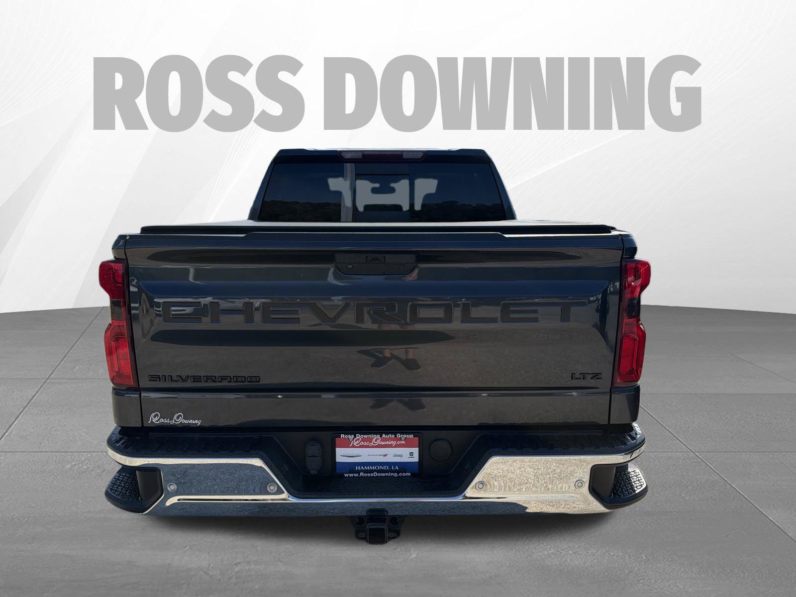 Used 2021 Chevrolet Silverado 1500 LTZ w/ Safety Package II RWD image 5