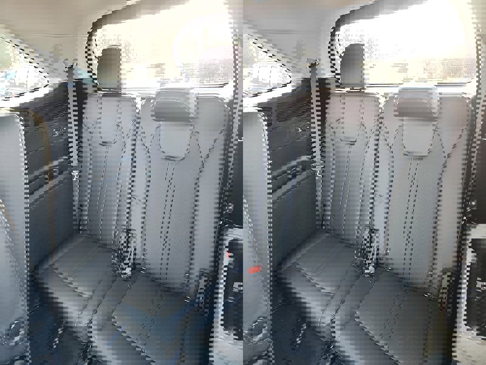 Used 2023 Kia Sorento SX image 27