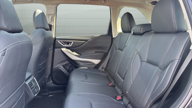 Used 2024 Subaru Forester Limited AWD/4WD image 25