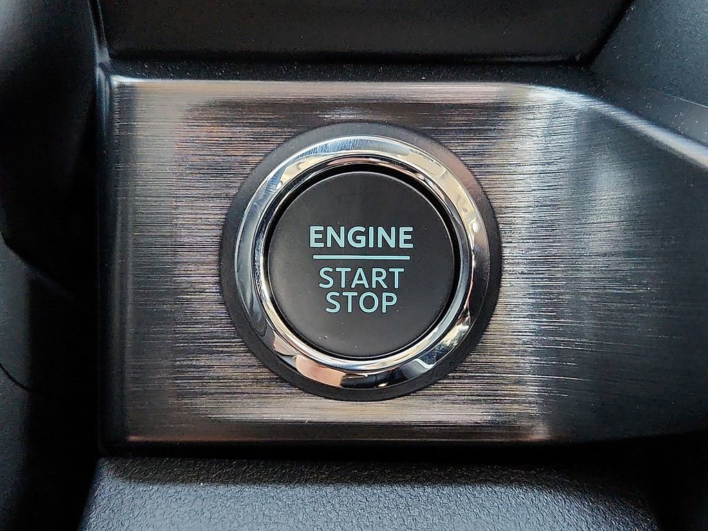 New 2025 Ford F250 Lariat w/ Lariat Ultimate Package AWD/4WD image 27