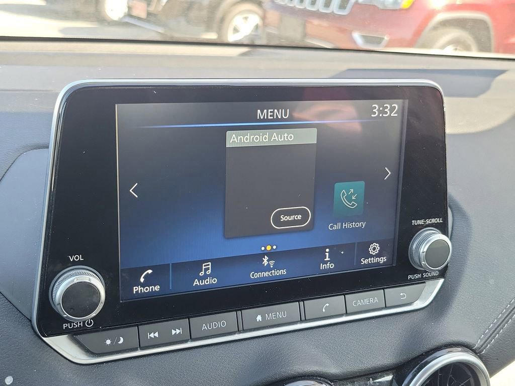 Used 2024 Nissan Sentra SV FWD image 26
