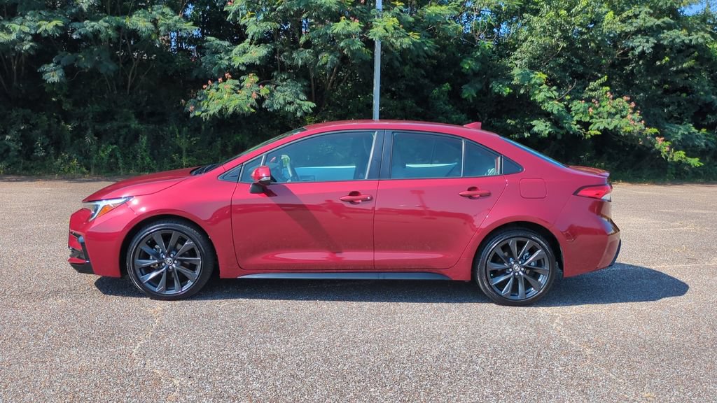 Used 2023 Toyota Corolla SE FWD image 8