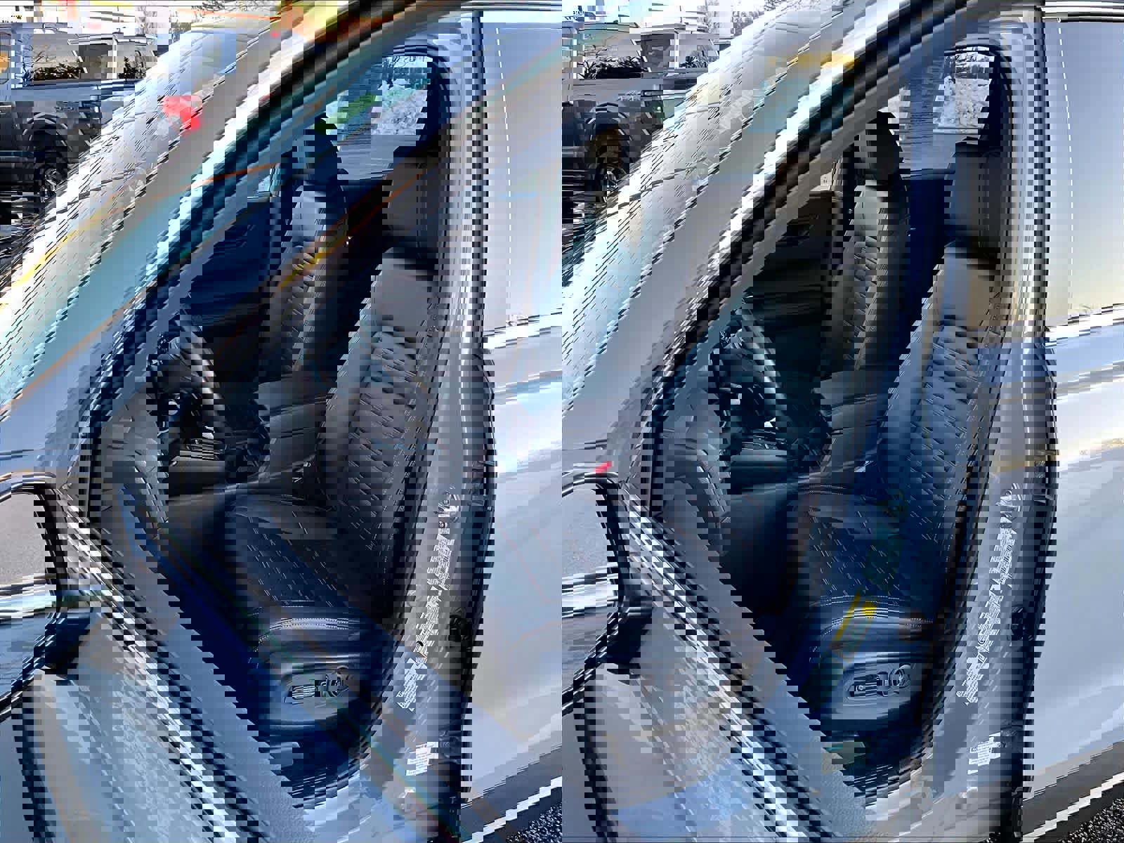 Used 2025 Honda CR-V Sport-L image 10