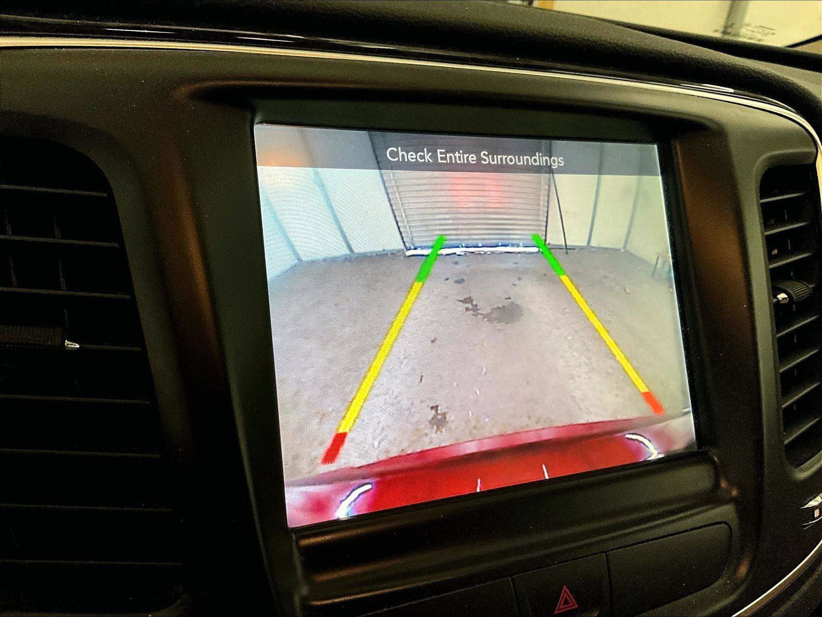 Used 2016 Chrysler 200 C image 20