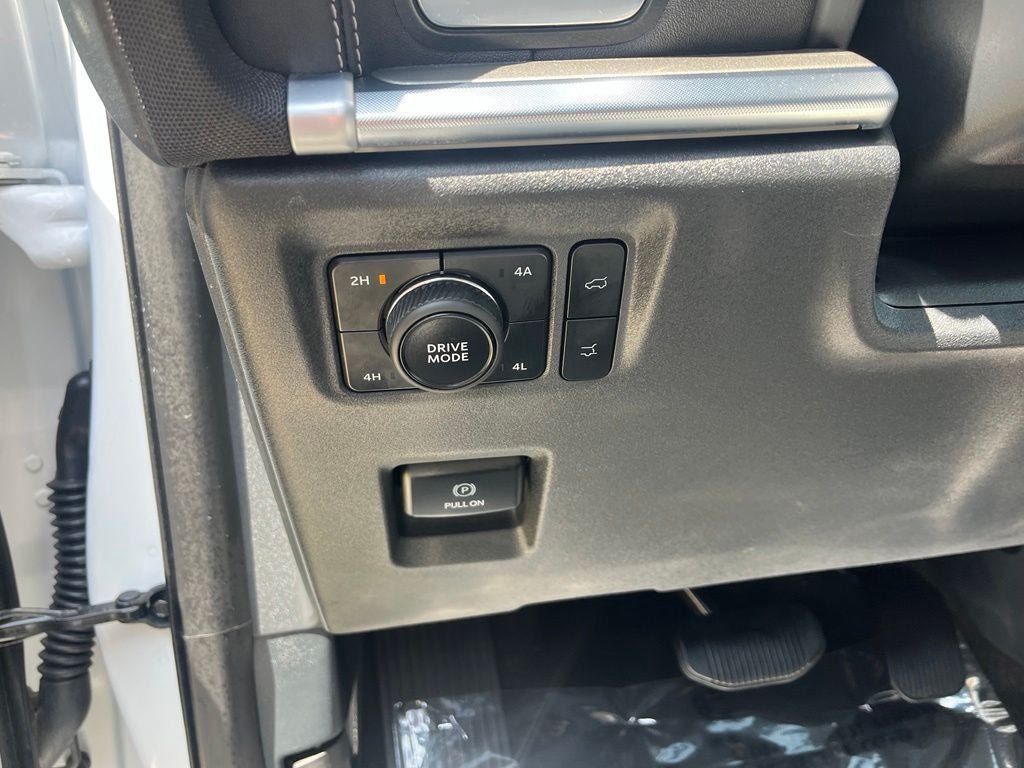 Certified 2025 Ford Expedition Platinum AWD/4WD image 39