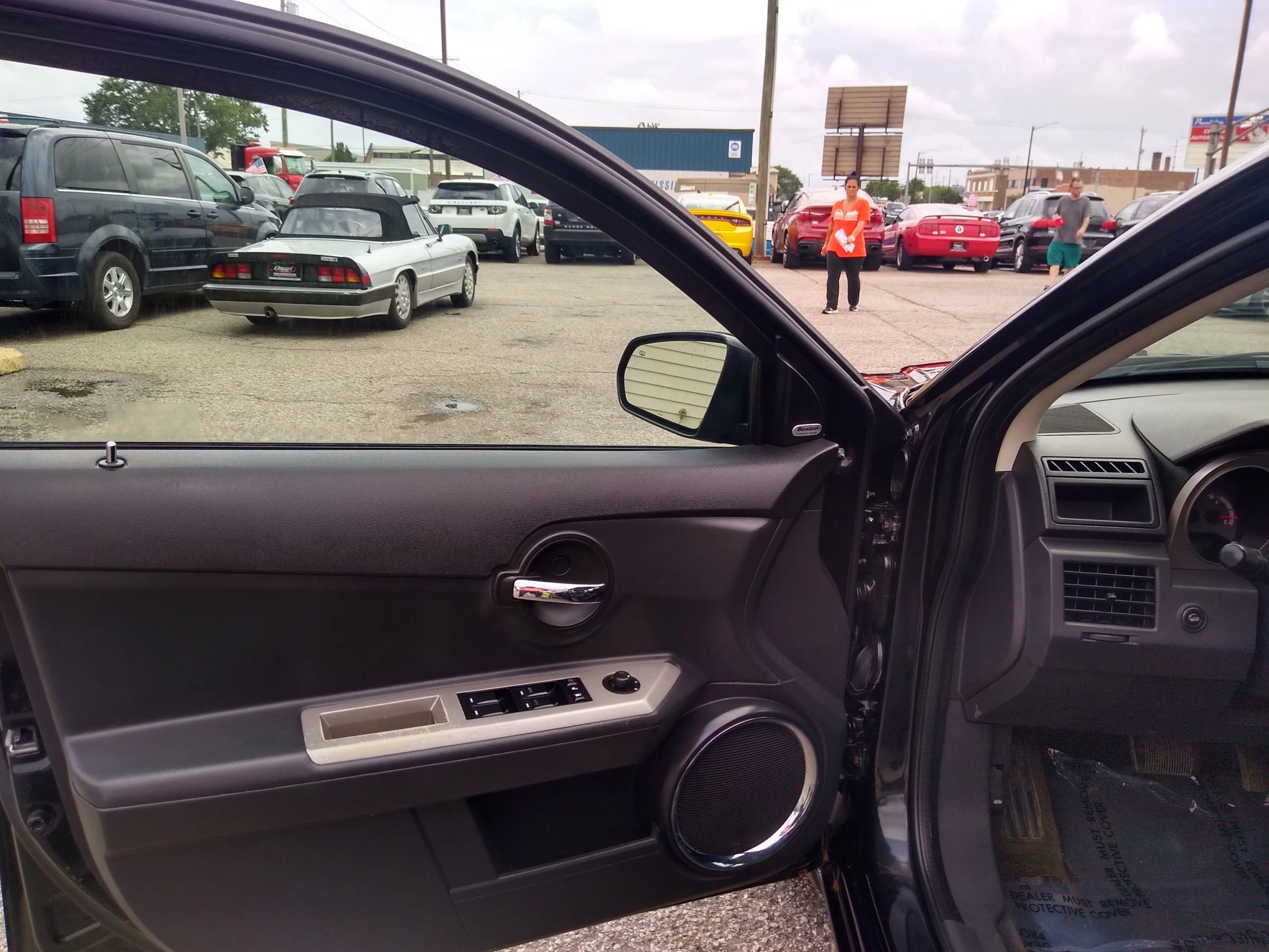 Used 2010 Dodge Avenger R/T w/ Navigation & Sound Group I image 11