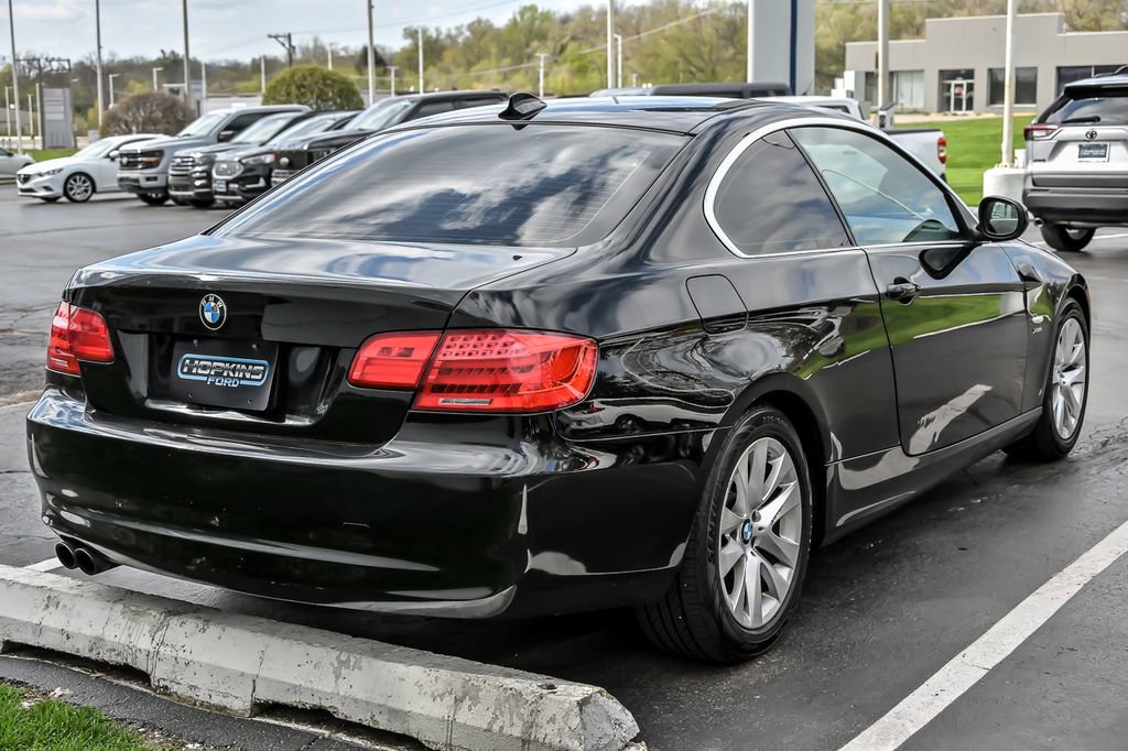 Used 2013 BMW 328i xDrive Coupe AWD/4WD image 10