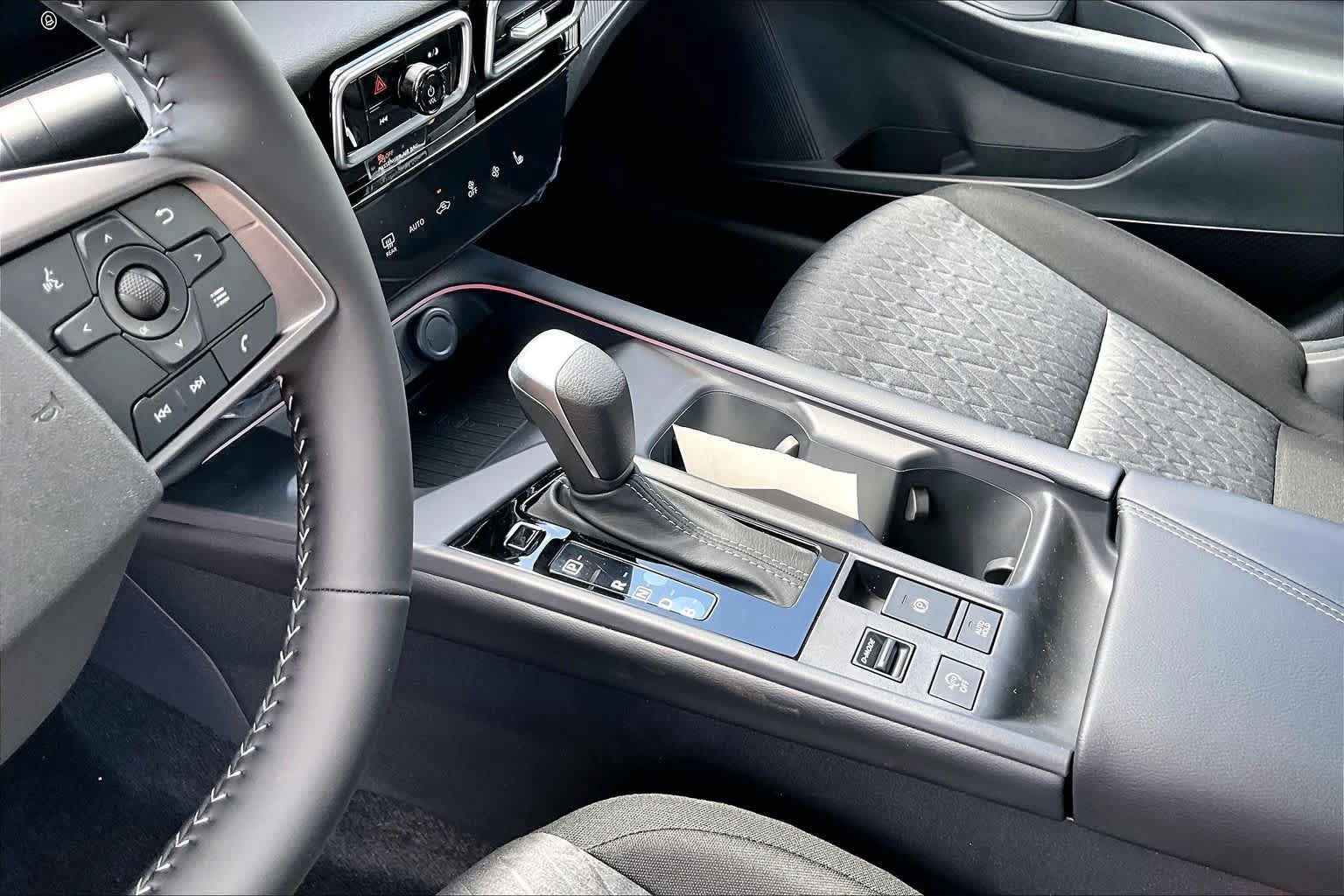 New 2026 Nissan Sentra SV w/ SV Convenience Package FWD image 11