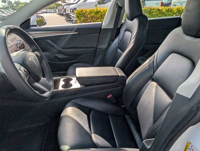 Used 2023 Tesla Model 3 Standard Range RWD image 5
