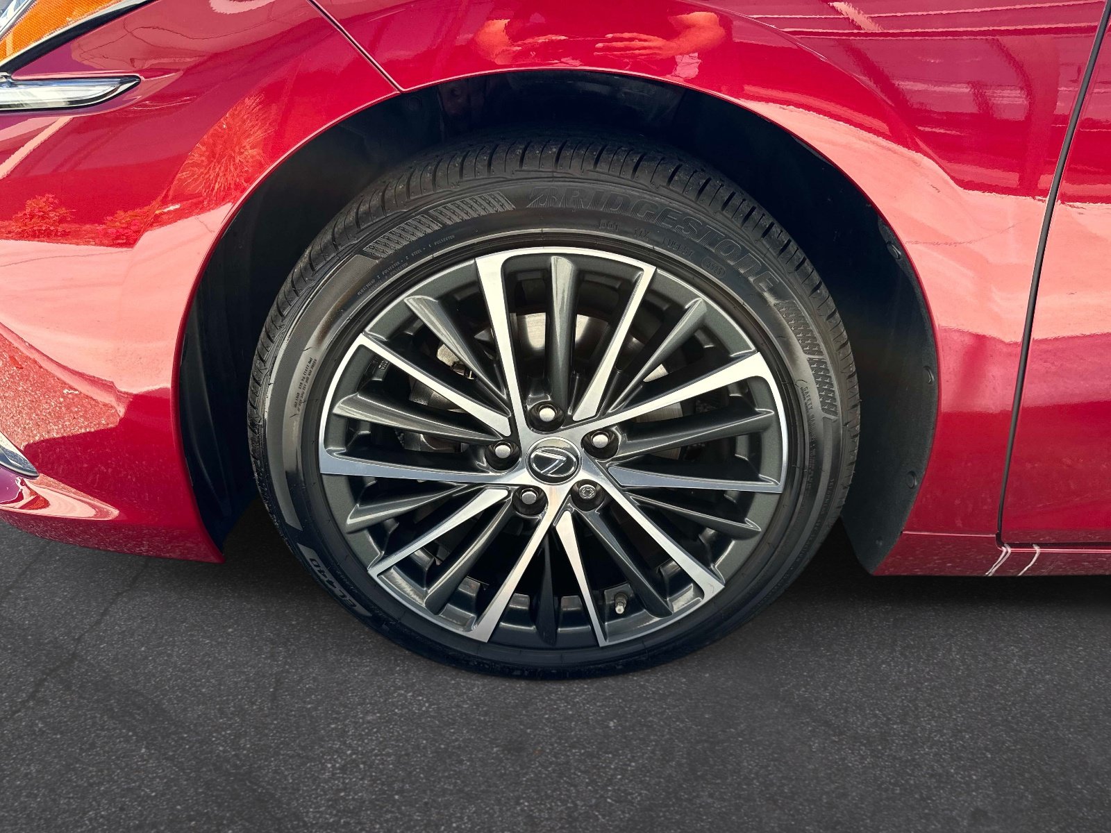 Certified 2025 Lexus ES 350 w/ Premium Package FWD image 10