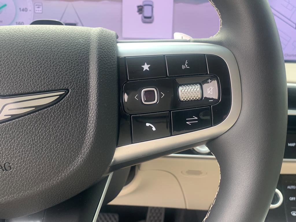 Certified 2026 Genesis GV70 2.5T Select image 28