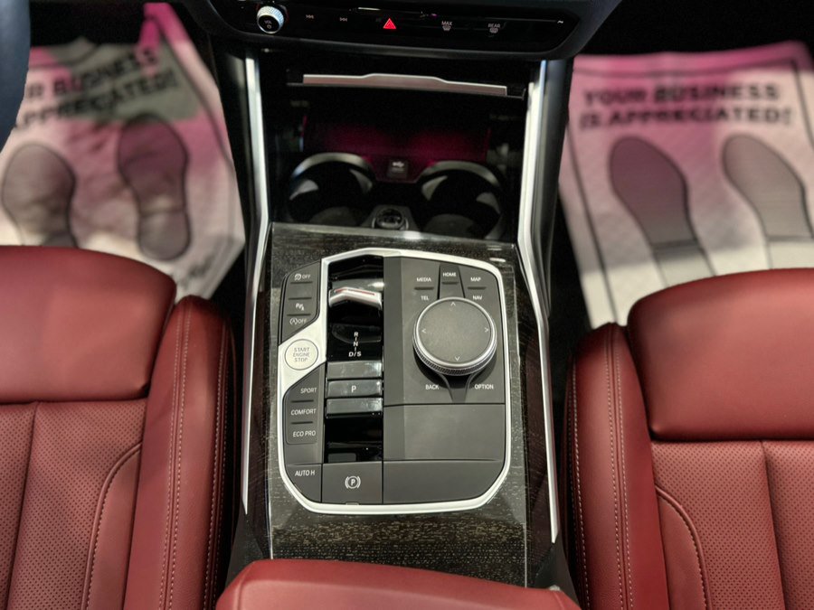 Used 2023 BMW 330i xDrive Sedan w/ Driving Assistance Package image 29