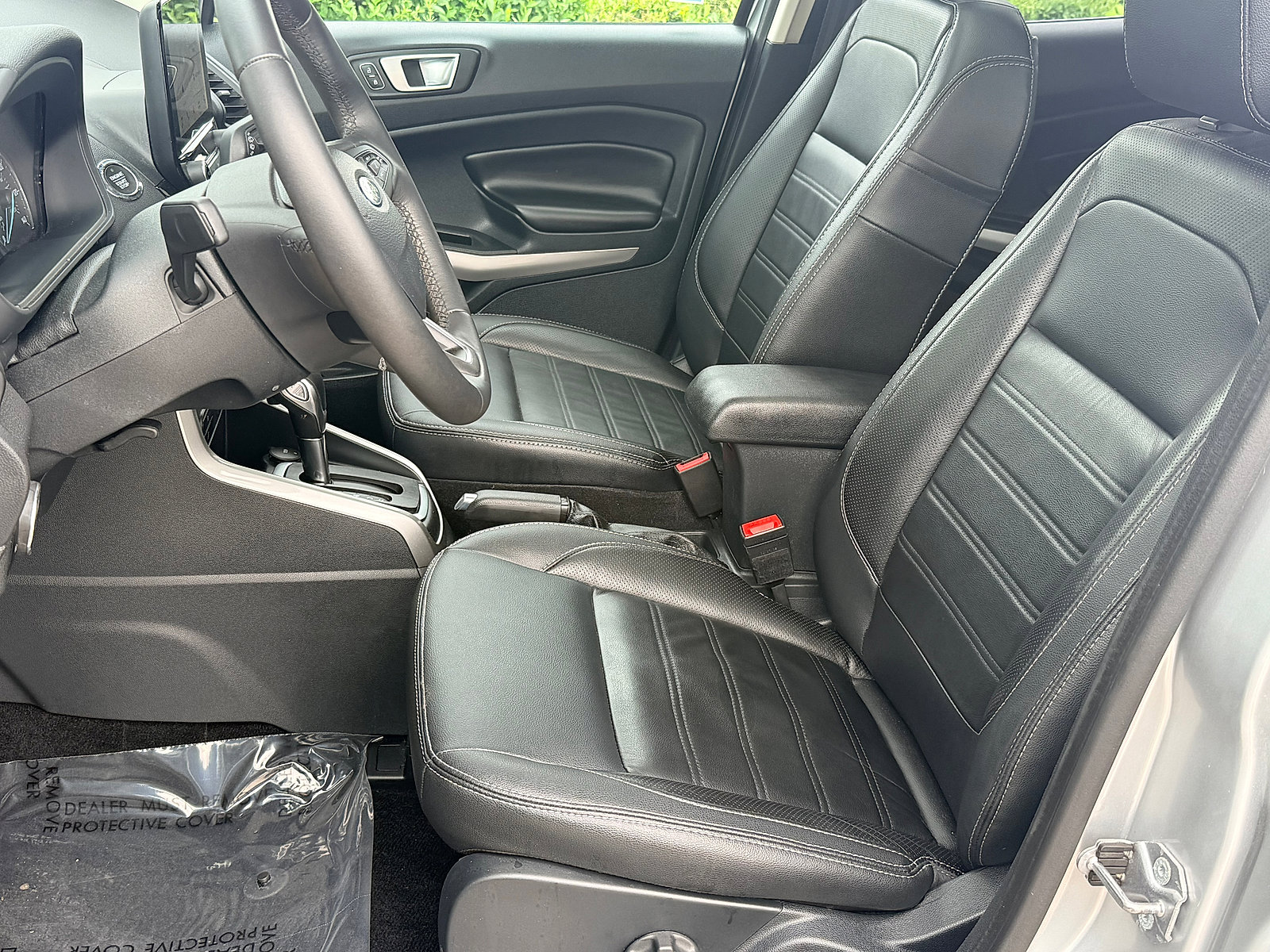 Used 2018 Ford EcoSport Titanium w/ Titanium Cold Weather Package AWD/4WD image 27
