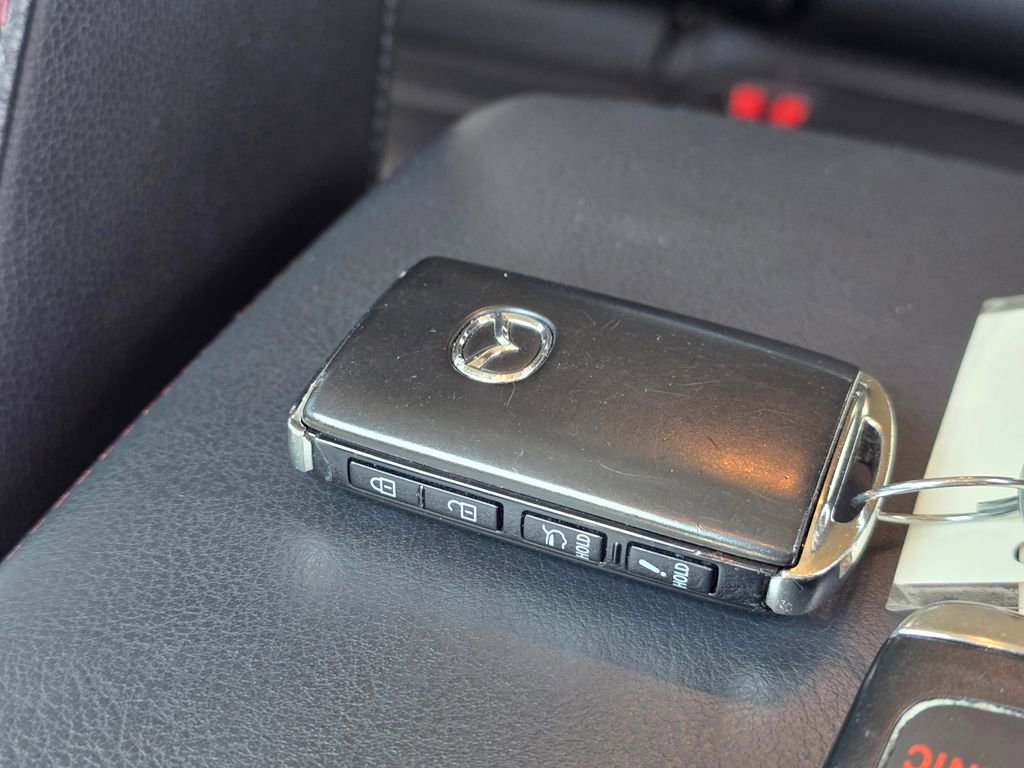 Used 2024 MAZDA CX-5 Carbon Edition image 33