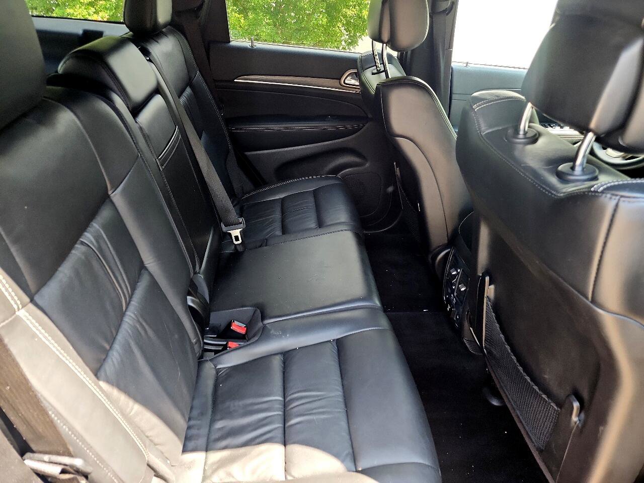 Used 2014 Jeep Grand Cherokee Limited image 12