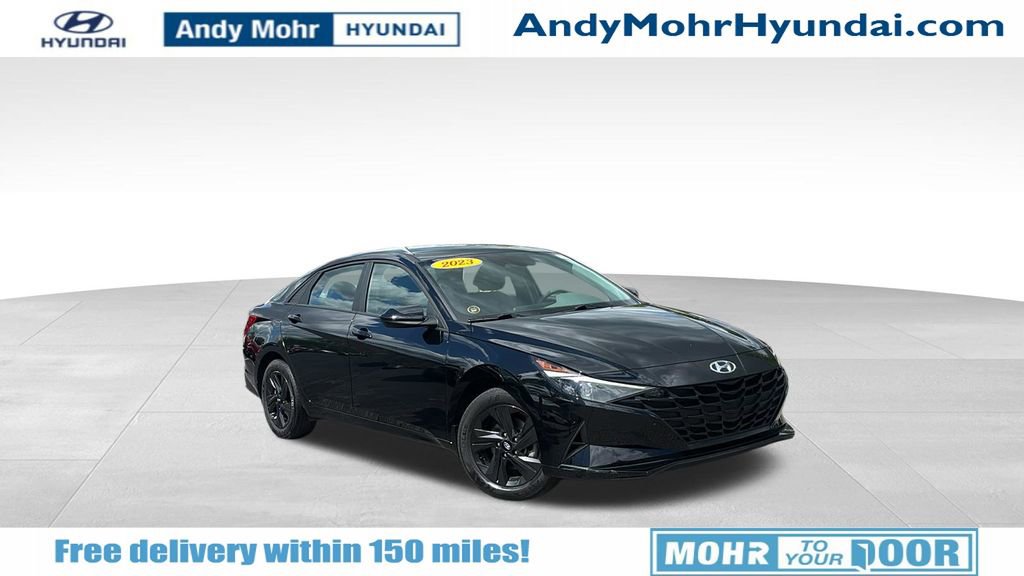 Used 2023 Hyundai Elantra SEL FWD image 1