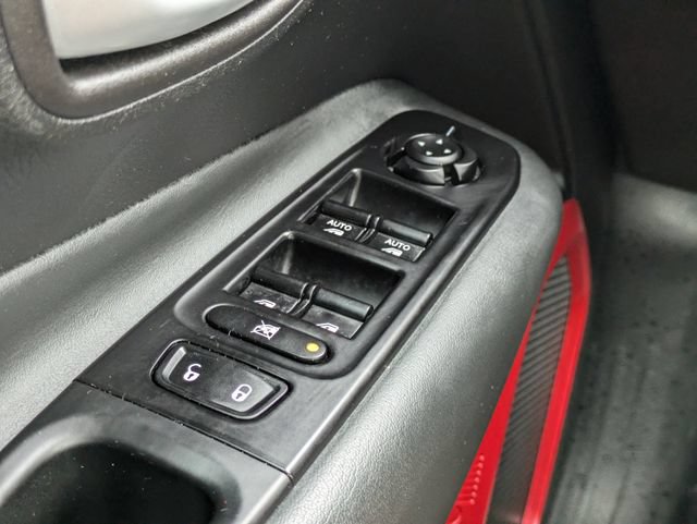 Used 2023 Jeep Renegade Trailhawk w/ Sun/Sound Group AWD/4WD image 24