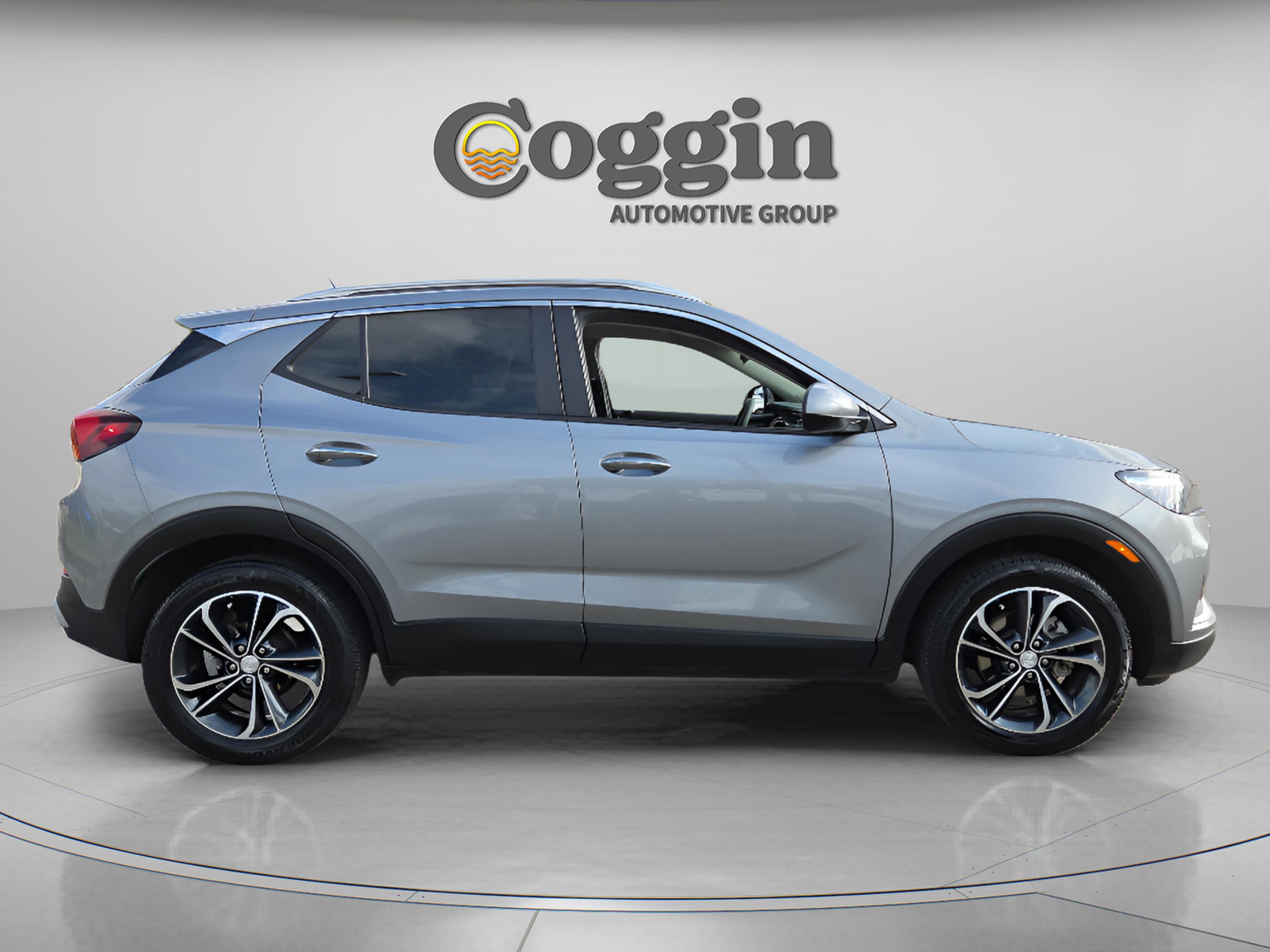 Used 2023 Buick Encore GX Select image 6