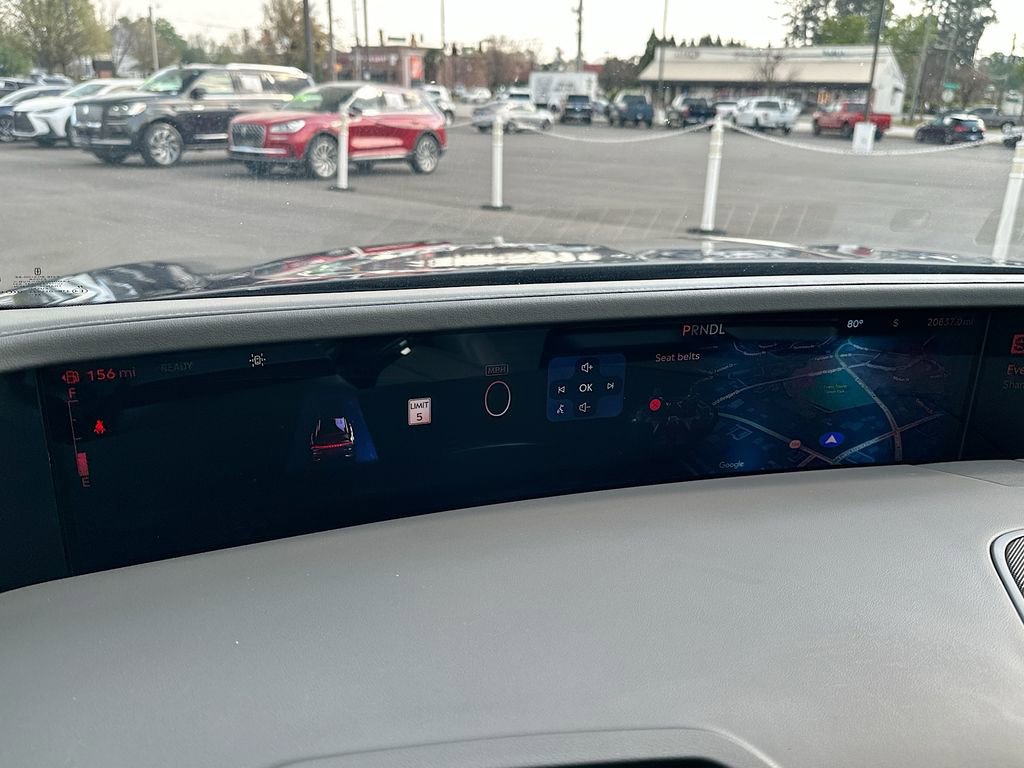 Used 2024 Lincoln Nautilus Reserve w/ Equipment Group 203A image 12