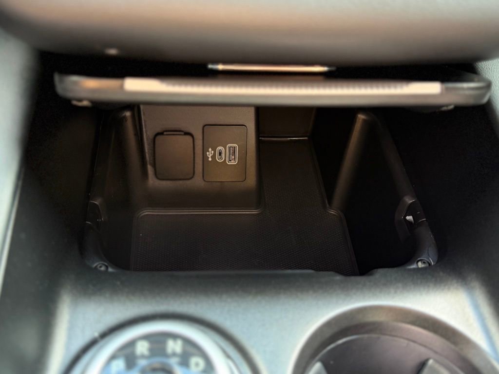Used 2025 Ford Explorer ST AWD/4WD image 10