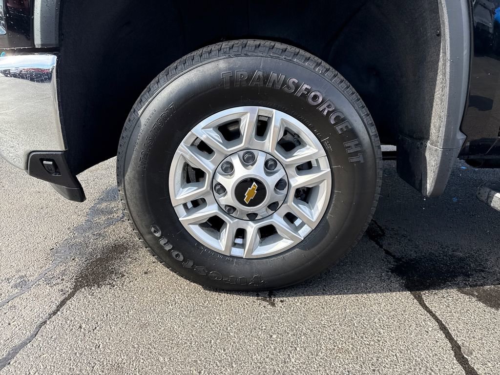 Used 2024 Chevrolet Silverado 2500 LT image 34