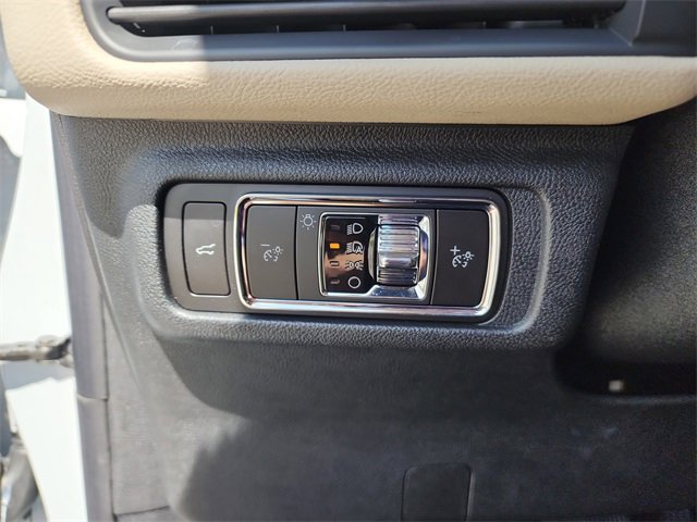New 2026 Lincoln Corsair Premiere image 24
