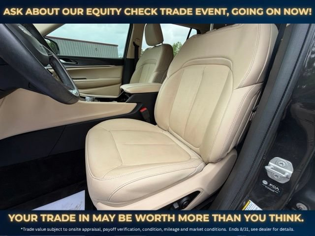 Used 2022 Jeep Grand Cherokee L Limited AWD/4WD image 20