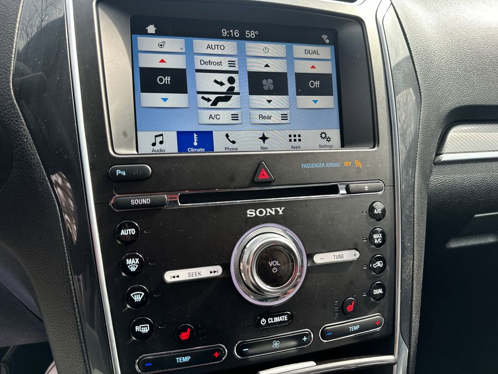 Used 2017 Ford Explorer Sport AWD/4WD image 11